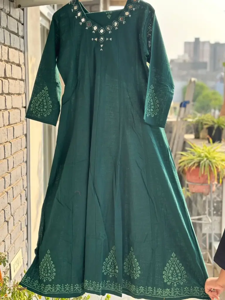 Mirror Work Kurta Pant Set (2 works).webp