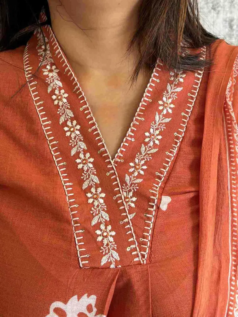 Rust Cotton 3pc Set with White Flower V neck 3.webp