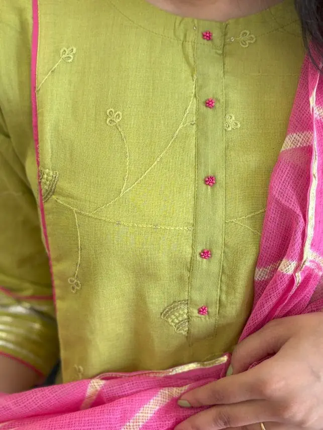 Yellow 3pc Suit with Contrast Leheriya Dupatta 3.webp