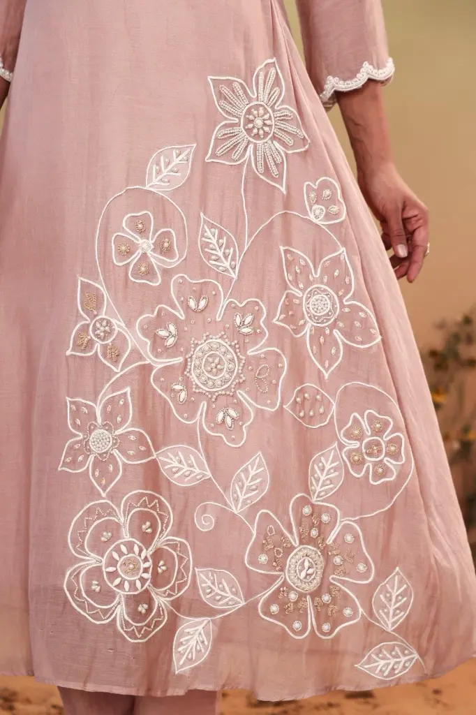 Handcrafted Peal embroidery, elegant Indian ethnic wear2.webp