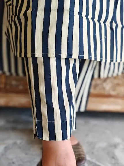 Black Strip Kurta Pant Set 4.webp