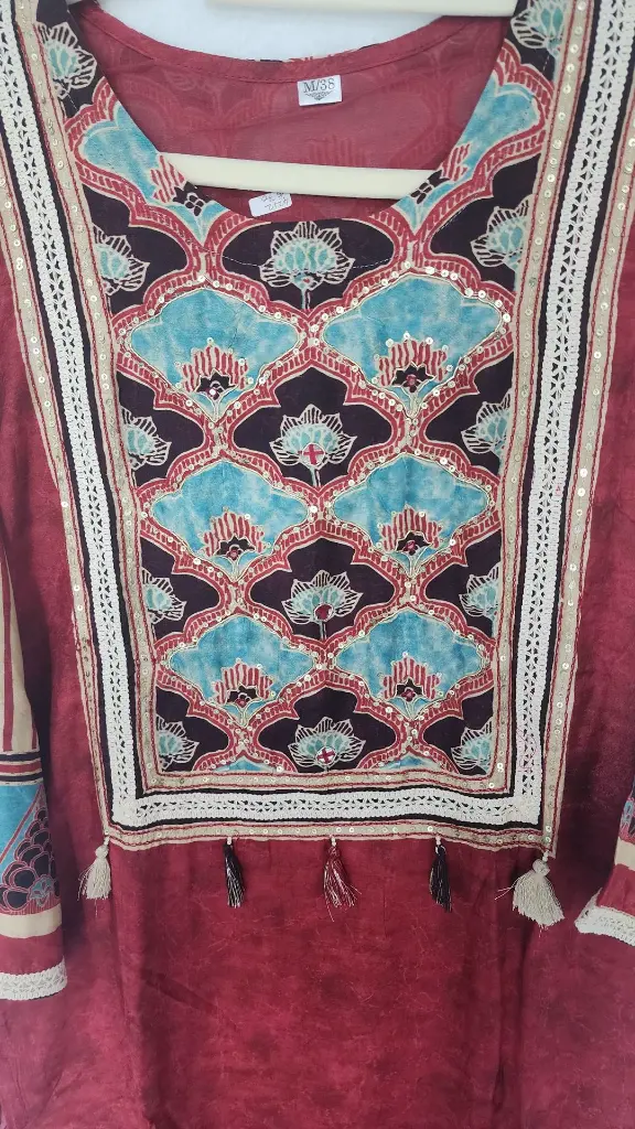 Red Crape Suit with digital Print 2.webp