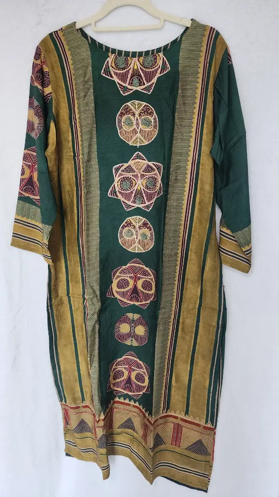 Green Crape Suit with Digital Print and work 9.webp