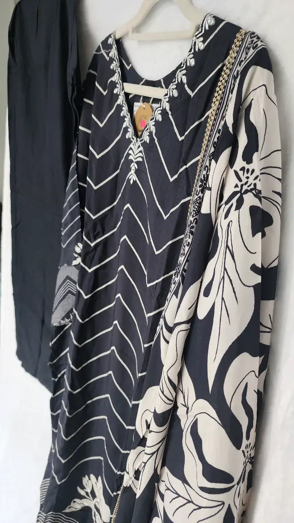 Black Crape Suit with digital Print with work 9.webp
