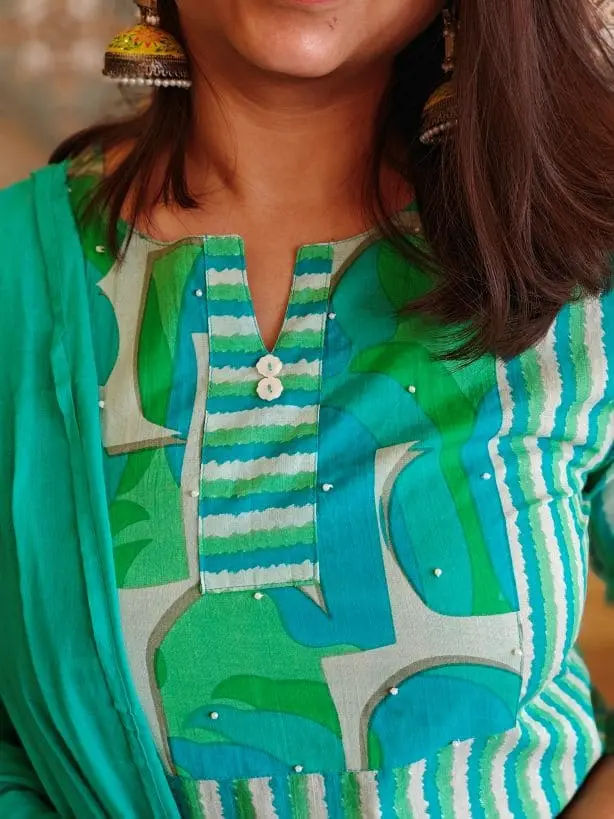 Green strip Suit 3.webp