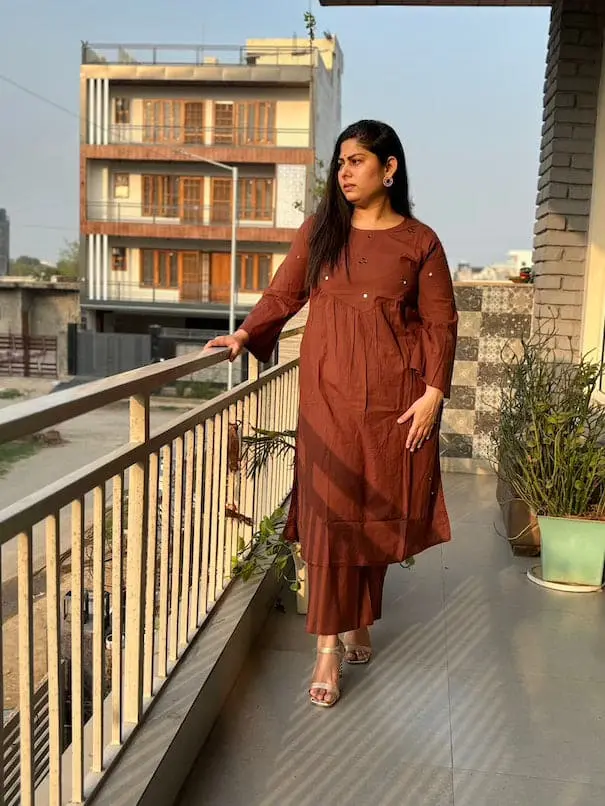 Brown Mirror Kurta Pant Set (2).webp