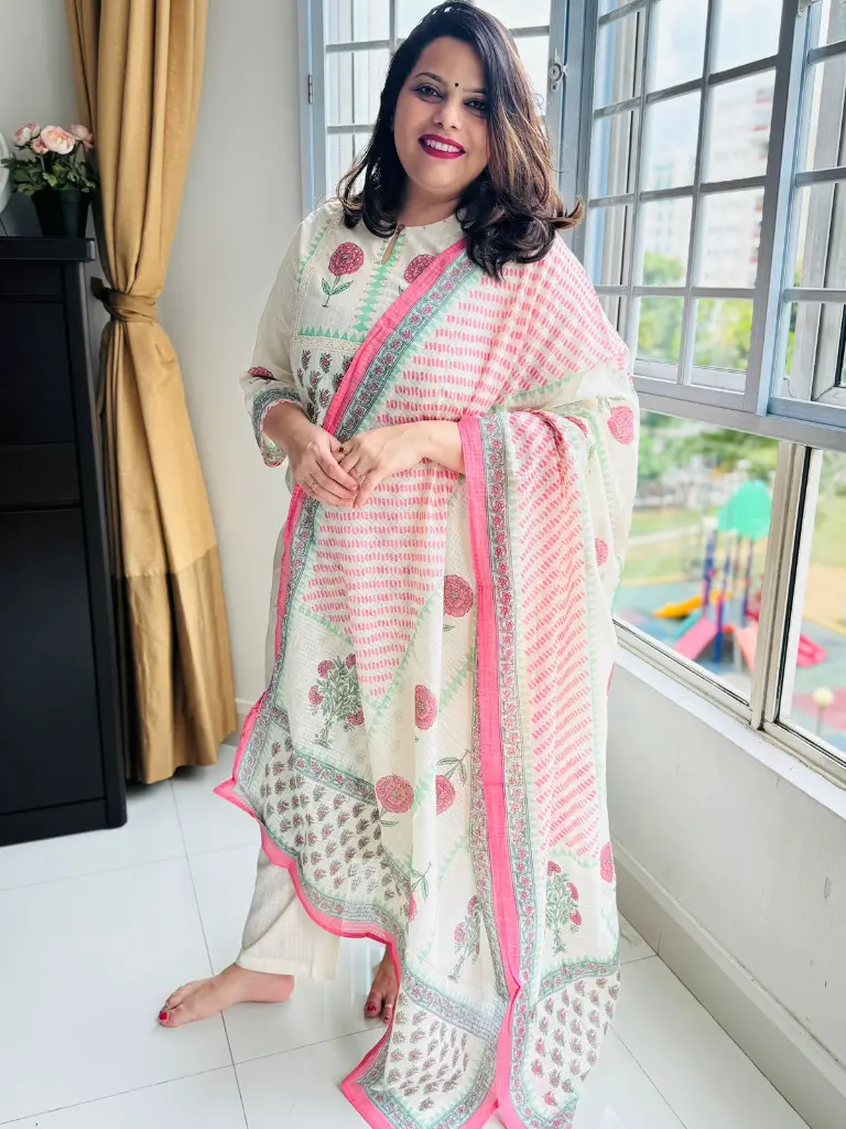 White Pink Mul Cotton Block Print-Shuddhdesi Sg 7.webp