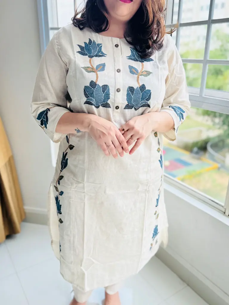 Pure cotton Hand-embroidered Kurta Pant for women-Shuddhdesi Sg 16.webp
