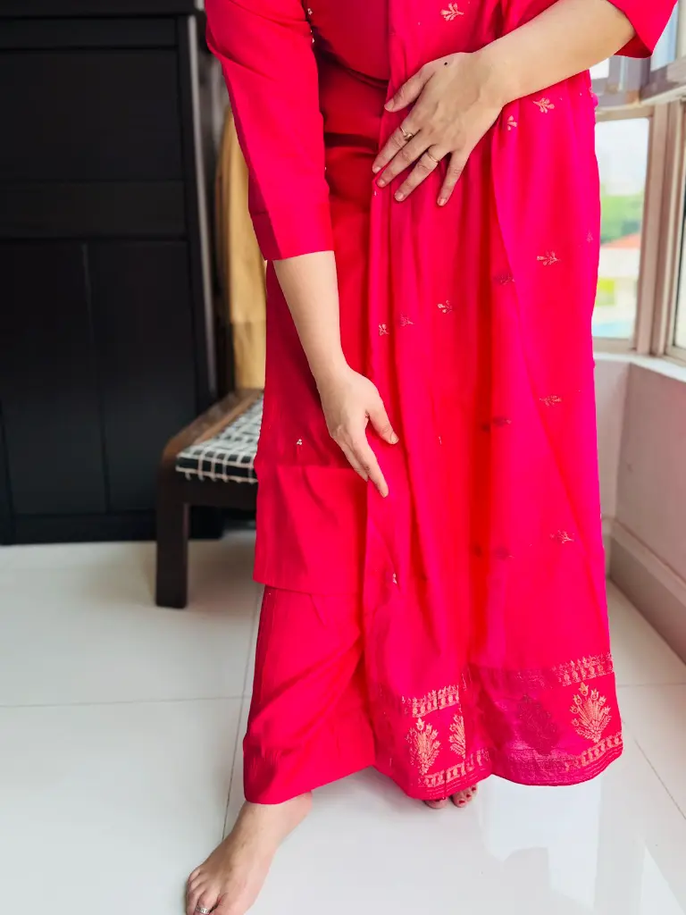 Fusia Pink Roman Silk Suit-Shuddhdesi Sg 7.webp