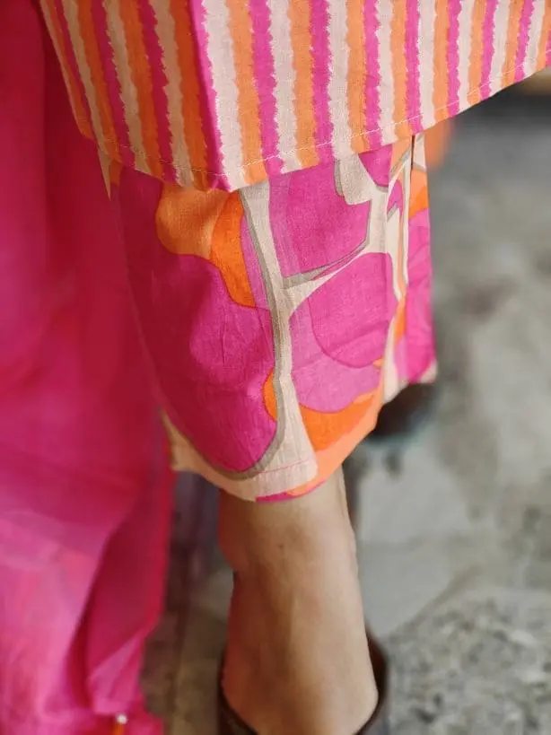 Pink strip Suit 5.webp