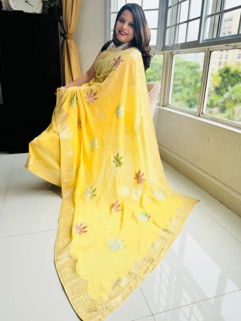 Yellow | Organza | Beautiful Yellow Saree with Flower design with golden jari work 