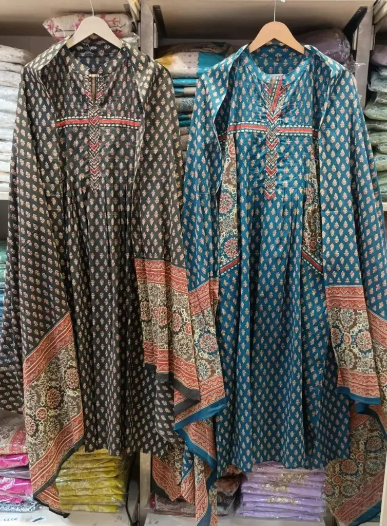Black  | Cotton  | Black Anarkali Cotton with front Pockets 